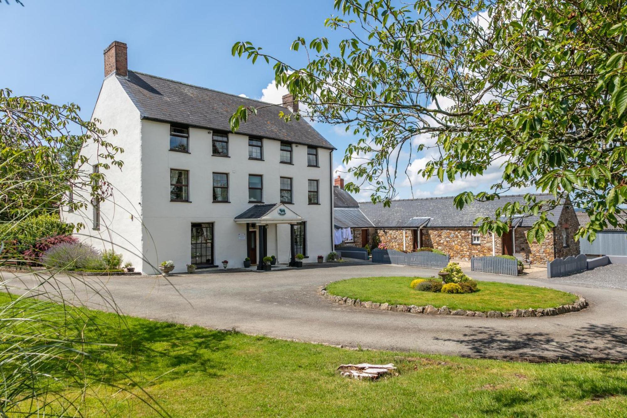 East Hook Farmhouse ξενώνας Haverfordwest Εξωτερικό φωτογραφία