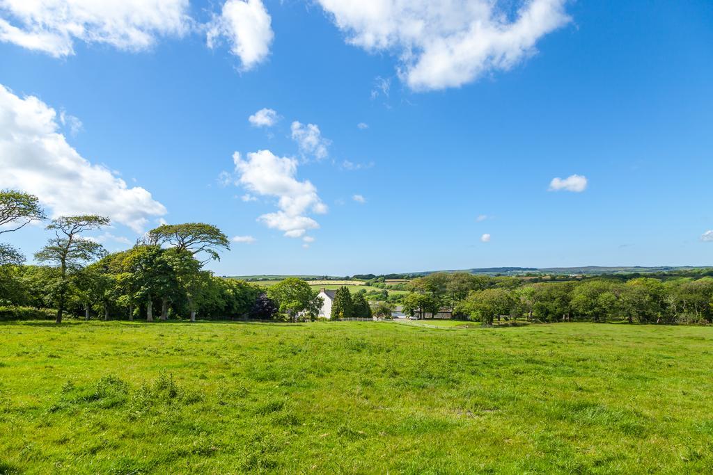 East Hook Farmhouse Haverfordwest Εξωτερικό φωτογραφία